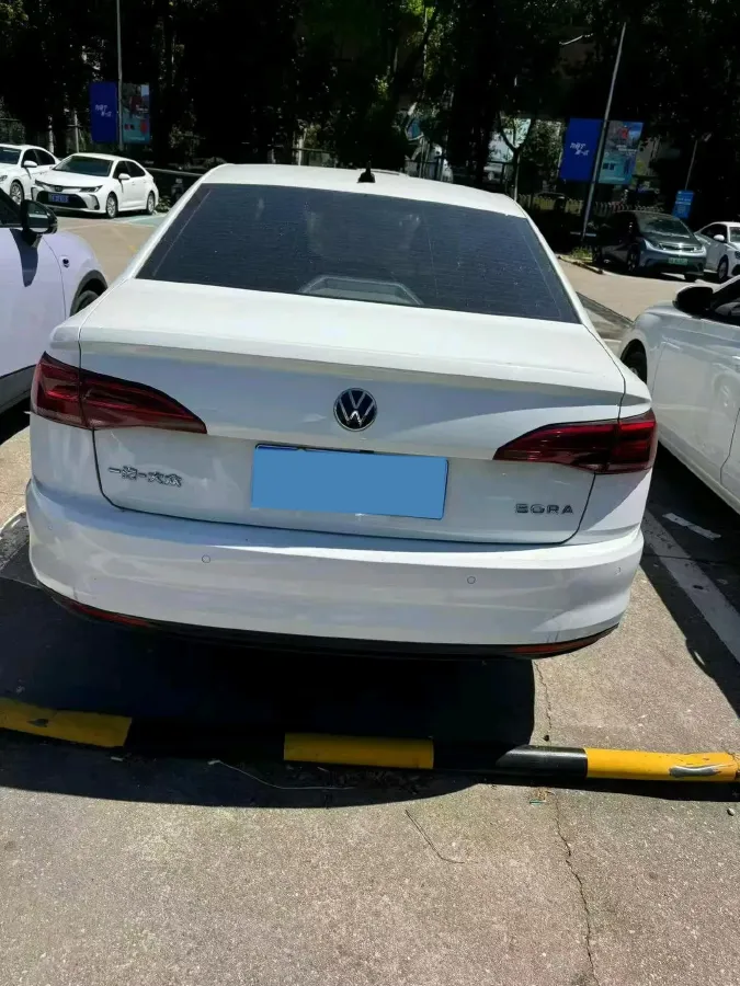 2021 Volkswagen Bora 1.5L 113HP L4 6AT,autocango,china used car exporter,china ev exporter,chinese used car exporter,chinese used ev exporter