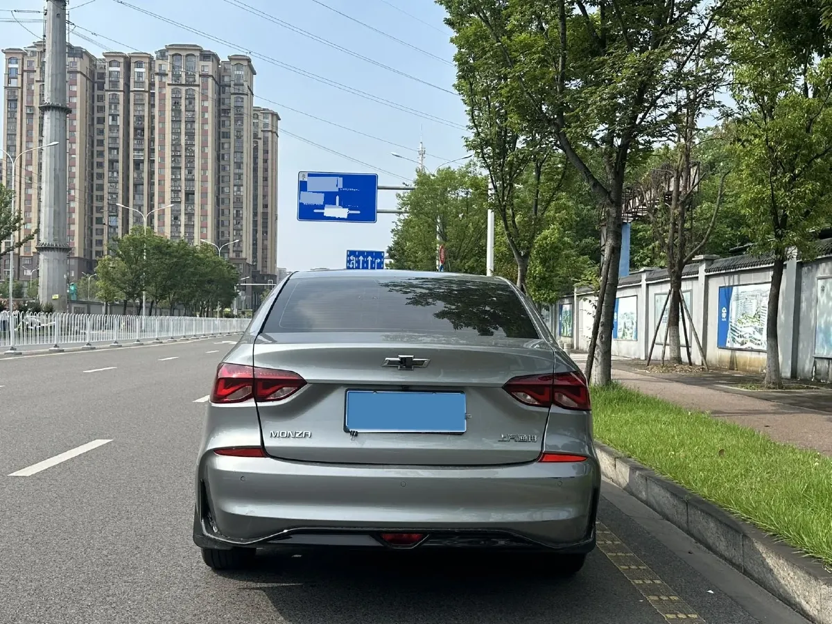 2024 Chevrolet Monza 1.5L 113HP L4 6DCT,autocango,china used car exporter,china ev exporter,chinese used car exporter,chinese used ev exporter