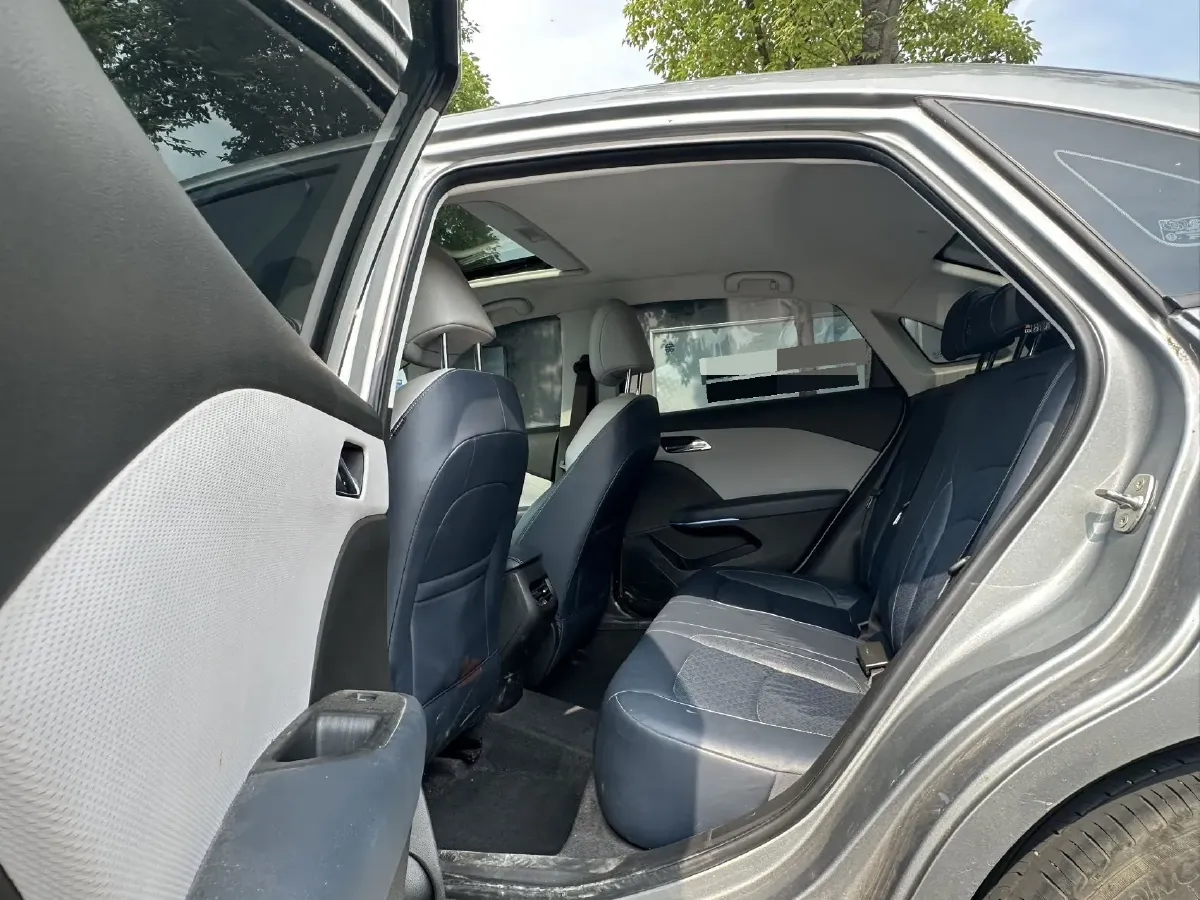 2024 Chevrolet Monza 1.5L 113HP L4 6DCT,autocango,china used car exporter,china ev exporter,chinese used car exporter,chinese used ev exporter