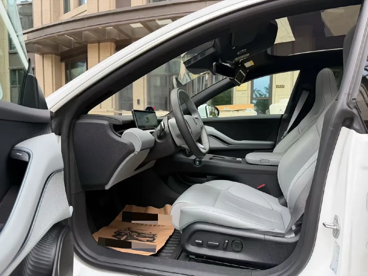 2024 NIO ET5T BEV 75KWH,autocango,china used car exporter,china ev exporter,chinese used car exporter,chinese used ev exporter