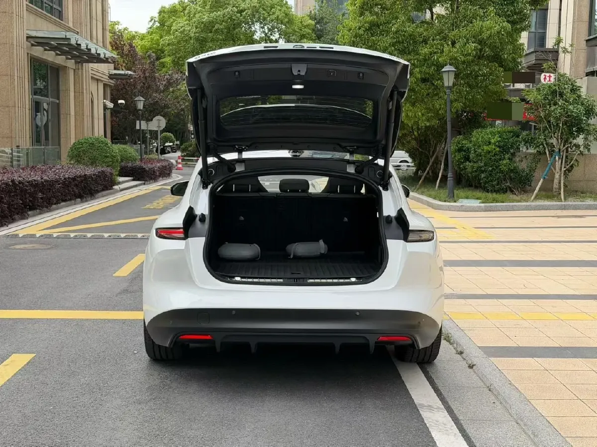 2024 NIO ET5T BEV 75KWH,autocango,china used car exporter,china ev exporter,chinese used car exporter,chinese used ev exporter