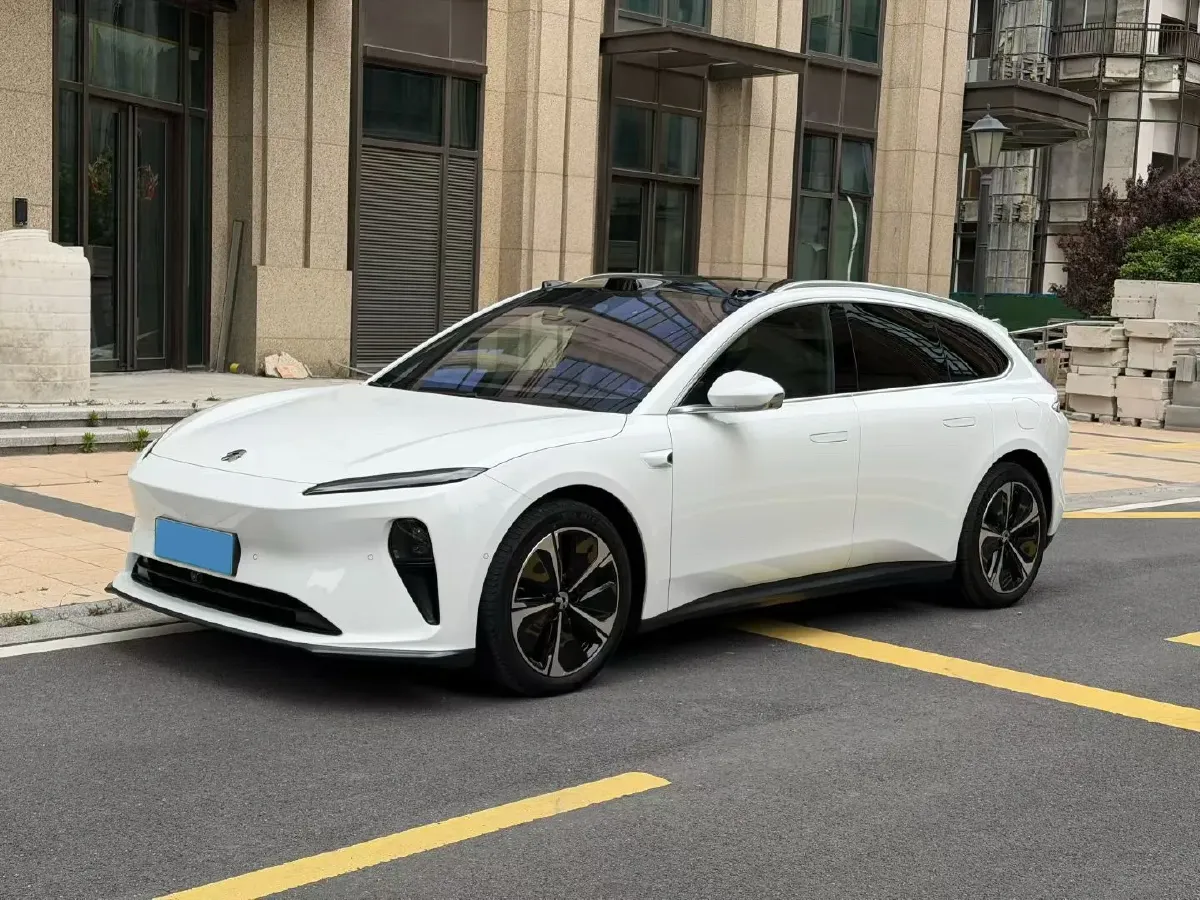 2024 NIO ET5T BEV 75KWH,autocango,china used car exporter,china ev exporter,chinese used car exporter,chinese used ev exporter