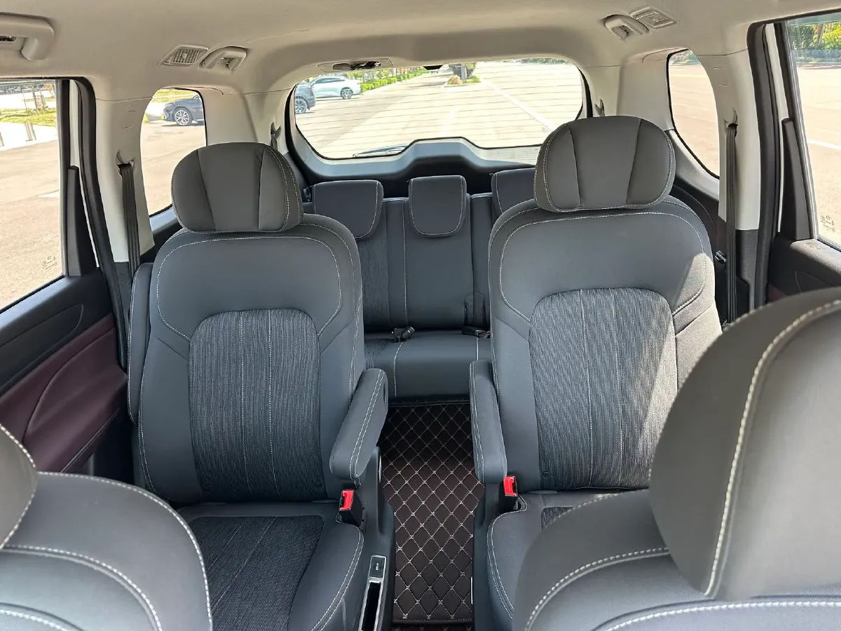 2023 GAC Trumpchi M6 1.5T 177HP L4 7DCT,autocango,china used car exporter,china ev exporter,chinese used car exporter,chinese used ev exporter