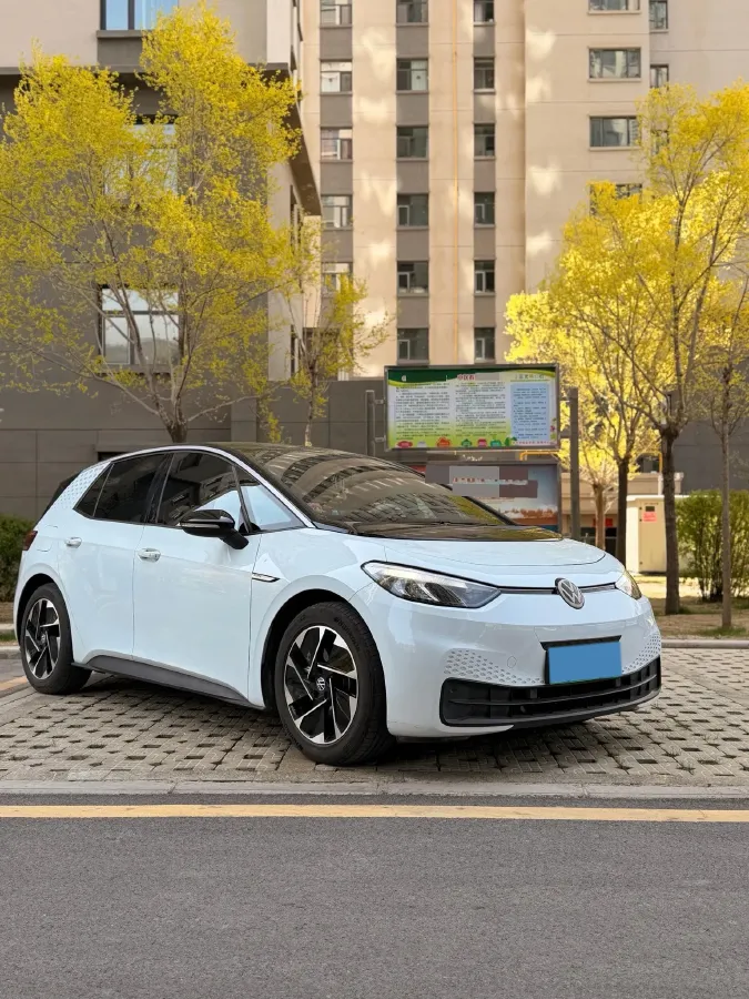 2023 Volkswagen Golf 1.4T 150HP L4 7DCT,autocango,china used car exporter,china ev exporter,chinese used car exporter,chinese used ev exporter
