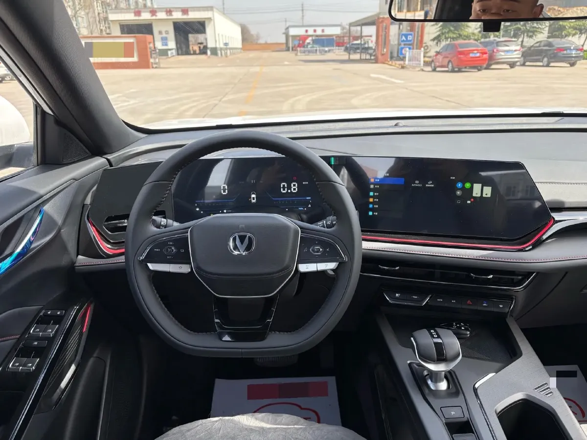 2026 ChangAn X5 PLUS 1.5T 192HP L4 7DCT,autocango,china used car exporter,china ev exporter,chinese used car exporter,chinese used ev exporter
