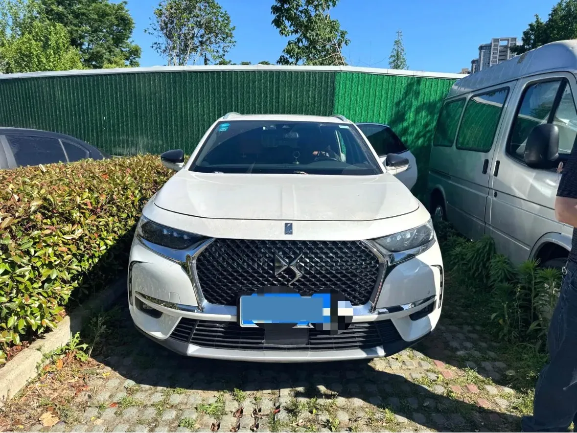 2018 DS 7 1.6T 220HP L4 8AT,autocango,china used car exporter,china ev exporter,chinese used car exporter,chinese used ev exporter