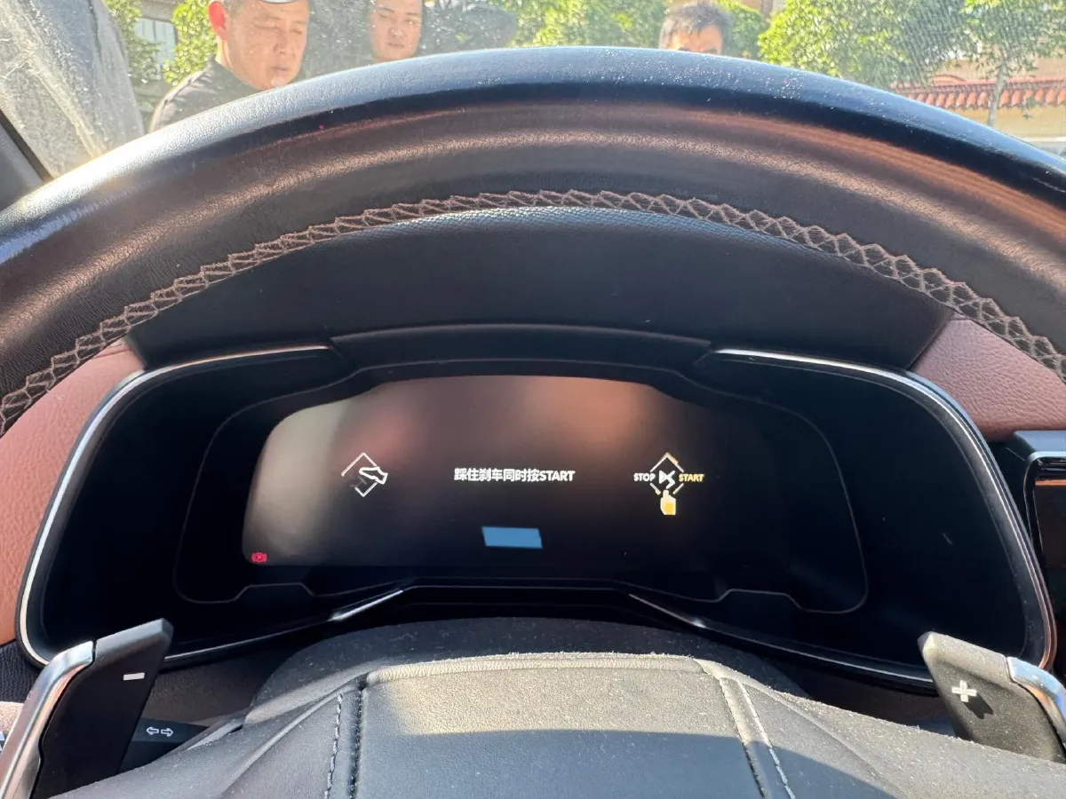 2018 DS 7 1.6T 220HP L4 8AT,autocango,china used car exporter,china ev exporter,chinese used car exporter,chinese used ev exporter