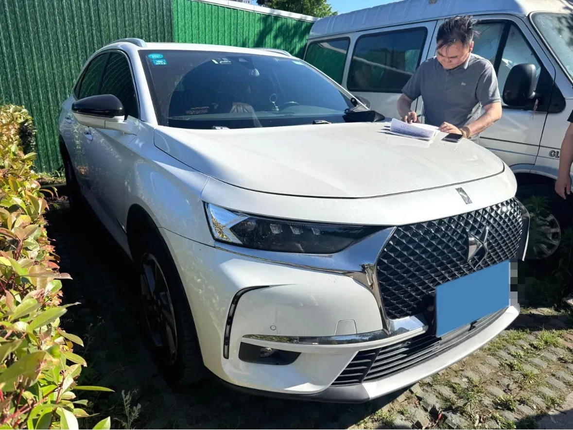2018 DS 7 1.6T 220HP L4 8AT,autocango,china used car exporter,china ev exporter,chinese used car exporter,chinese used ev exporter