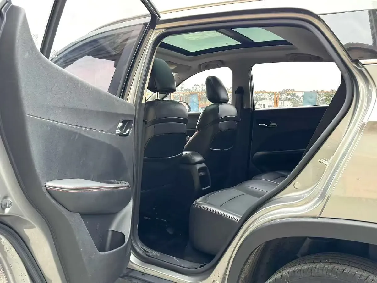 2019 JAC Refine M3 1.6L 120HP L4 5MT,autocango,china used car exporter,china ev exporter,chinese used car exporter,chinese used ev exporter
