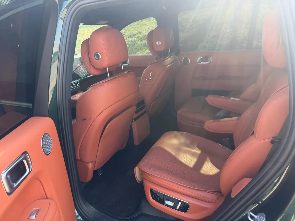 2022 Li L9 Range Extended 154HP REEV 42.6KWH,autocango,china used car exporter,china ev exporter,chinese used car exporter,chinese used ev exporter
