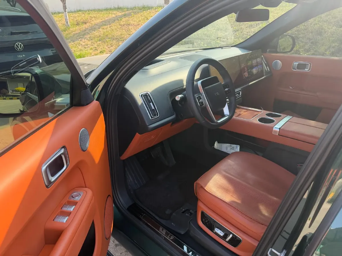 2022 Li L9 Range Extended 154HP REEV 42.6KWH,autocango,china used car exporter,china ev exporter,chinese used car exporter,chinese used ev exporter