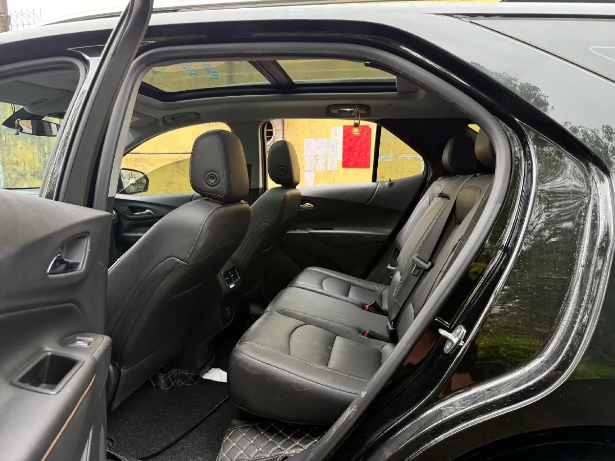 2019 Chevrolet Equinox 1.5T 180HP L4 6AT,autocango,china used car exporter,china ev exporter,chinese used car exporter,chinese used ev exporter
