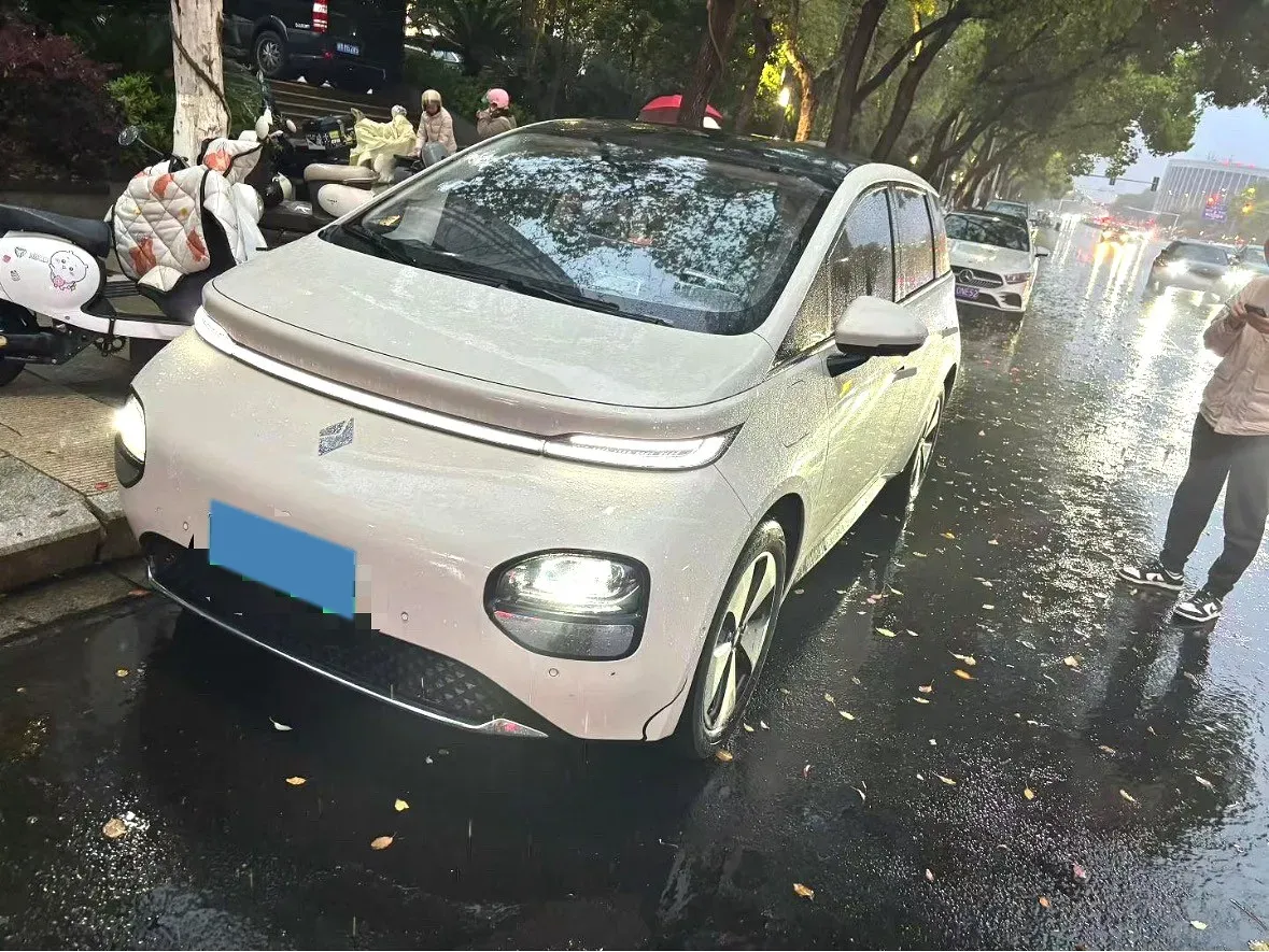2023 BaoJun Cloud BEV 50.6KWH,autocango,china used car exporter,china ev exporter,chinese used car exporter,chinese used ev exporter
