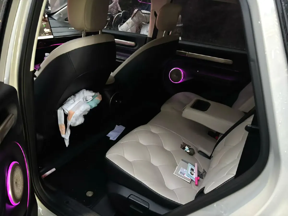 2023 BaoJun Cloud BEV 50.6KWH,autocango,china used car exporter,china ev exporter,chinese used car exporter,chinese used ev exporter
