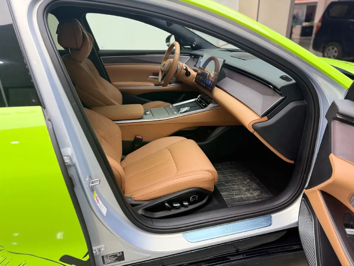 2025 BYD HanL BEV,autocango,china used car exporter,china ev exporter,chinese used car exporter,chinese used ev exporter