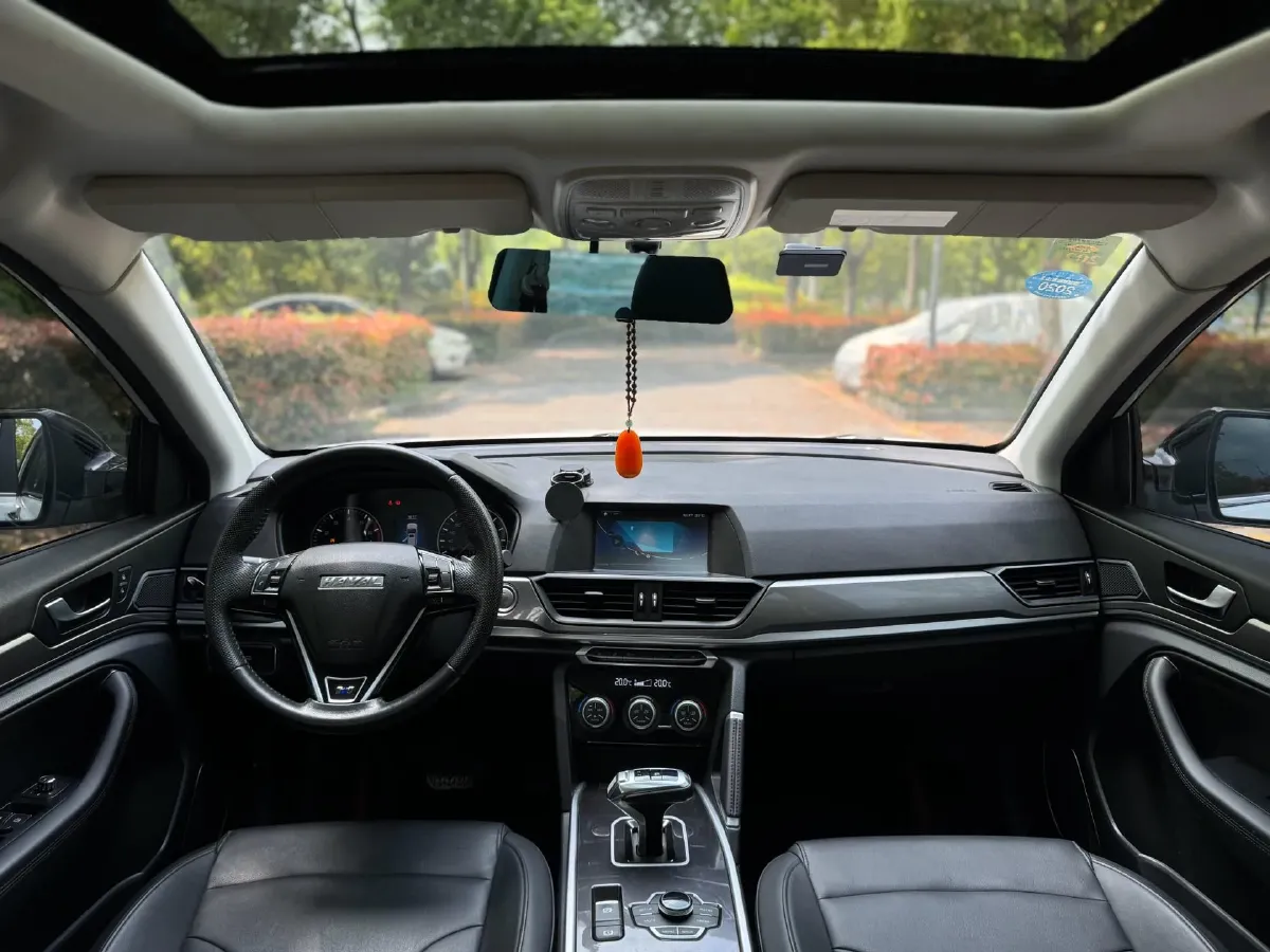2018 Haval H6 1.5T 150HP L4 7DCT,autocango,china used car exporter,china ev exporter,chinese used car exporter,chinese used ev exporter