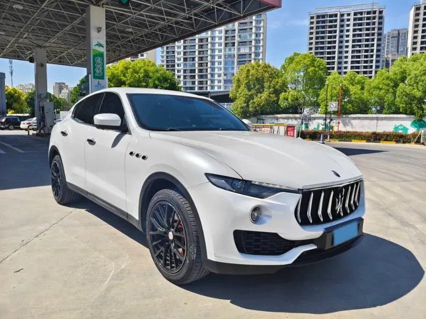 2018 Maserati Levante 3.0T 350HP V6 8AT,autocango,china used car exporter,china ev exporter,chinese used car exporter,chinese used ev exporter