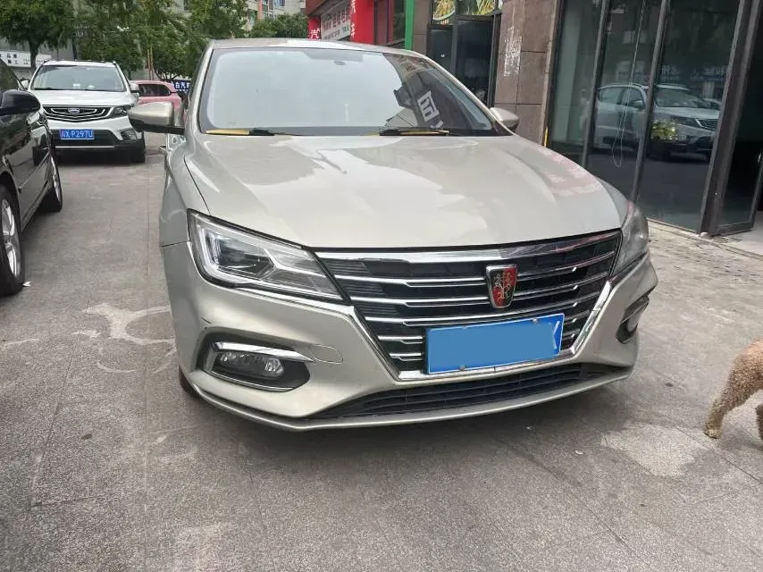 2020 Roewe i5 1.5L 120HP L4 CVT,autocango,china used car exporter,china ev exporter,chinese used car exporter,chinese used ev exporter