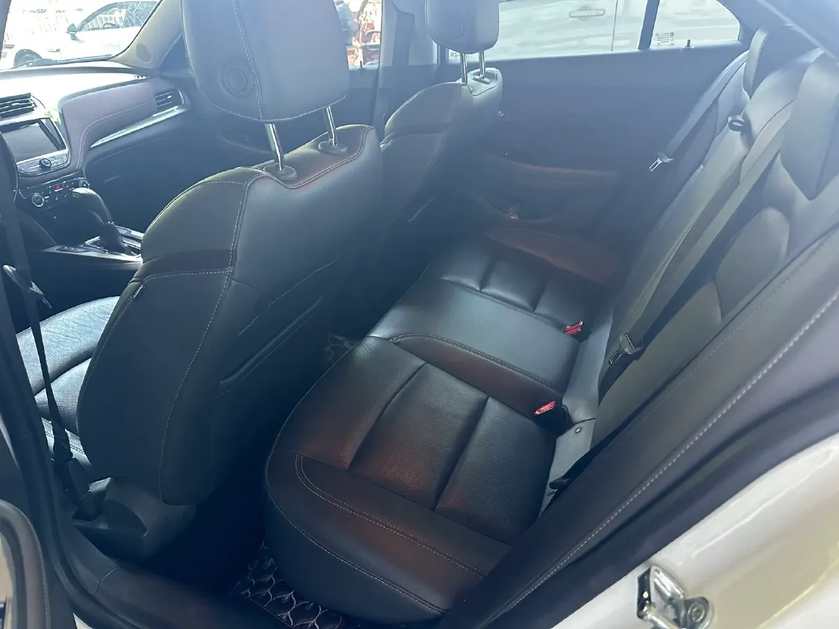 2018 Chevrolet Malibu 1.5T 170HP L4 6AT,autocango,china used car exporter,china ev exporter,chinese used car exporter,chinese used ev exporter