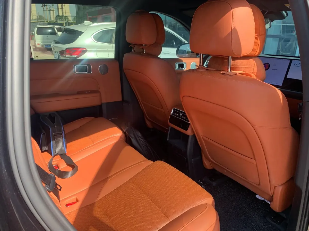 2024 Li L6 Range Extended 154HP L4 REEV 36.8KWH,autocango,china used car exporter,china ev exporter,chinese used car exporter,chinese used ev exporter