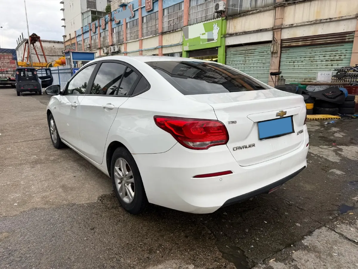 2016 Chevrolet Cavalier 1.5L 113HP L4 5MT,autocango,china used car exporter,china ev exporter,chinese used car exporter,chinese used ev exporter