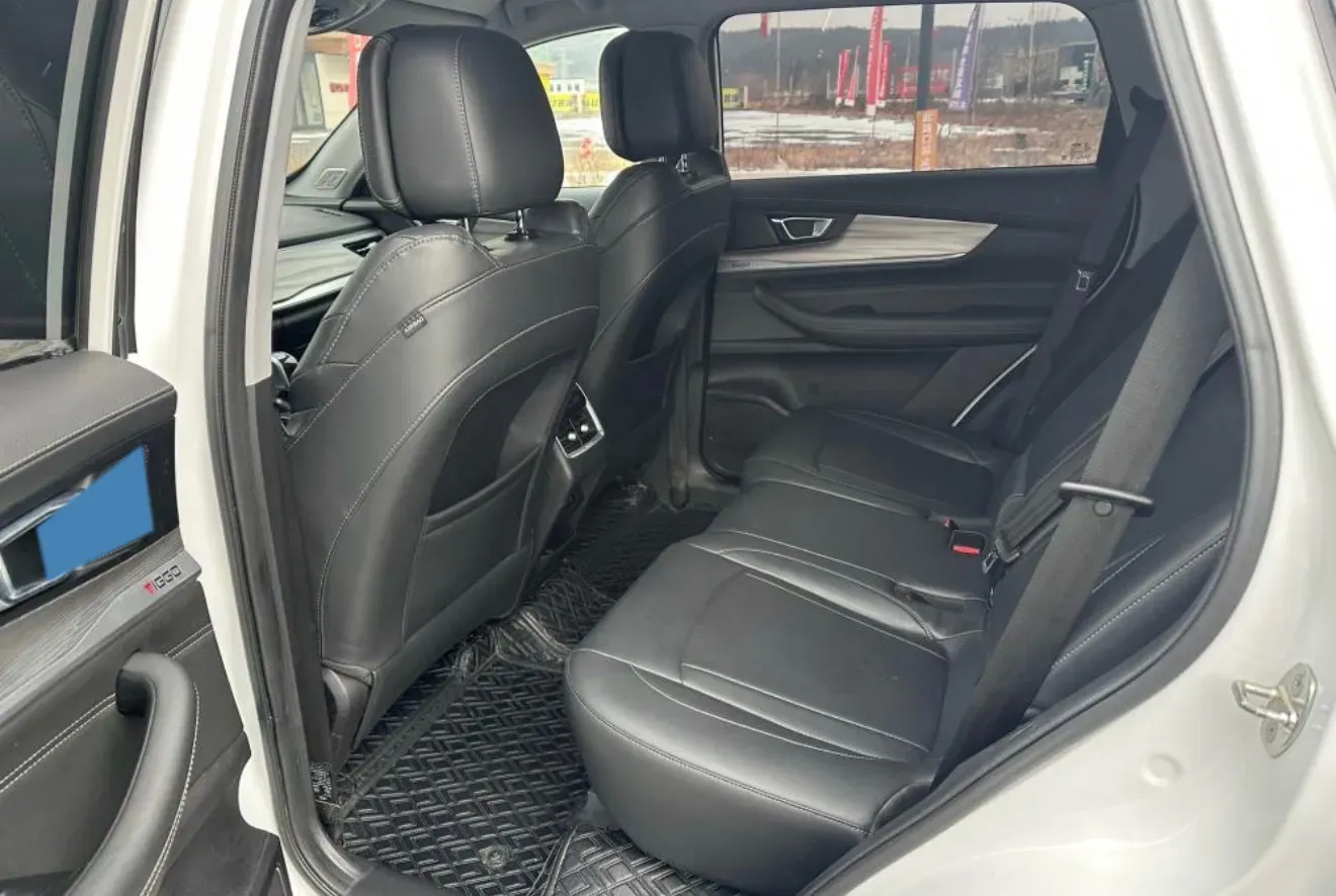2021 Chery Tiggo 8 2.0T 254HP L4 7DCT,autocango,china used car exporter,china ev exporter,chinese used car exporter,chinese used ev exporter