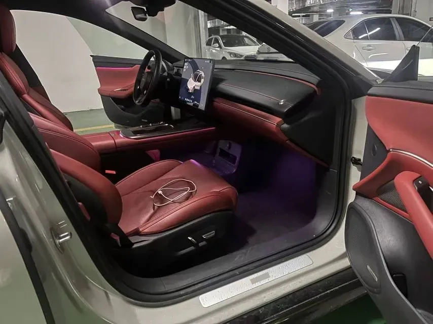 2024 MI SU7 BEV 73.6KWH,autocango,china used car exporter,china ev exporter,chinese used car exporter,chinese used ev exporter