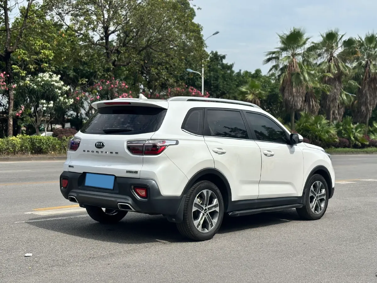 2018 Kia Sportage R 2.0L 160HP L4 6AT,autocango,china used car exporter,china ev exporter,chinese used car exporter,chinese used ev exporter
