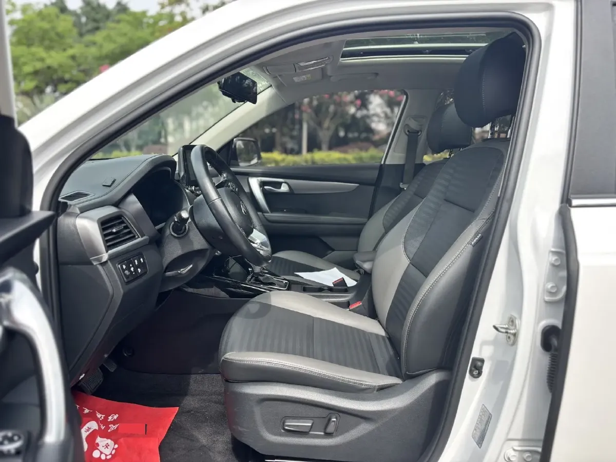 2018 Kia Sportage R 2.0L 160HP L4 6AT,autocango,china used car exporter,china ev exporter,chinese used car exporter,chinese used ev exporter
