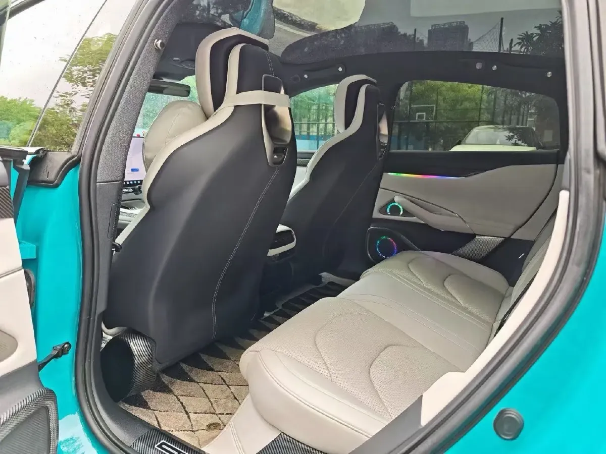 2024 MI SU7 BEV 94.3KWH,autocango,china used car exporter,china ev exporter,chinese used car exporter,chinese used ev exporter
