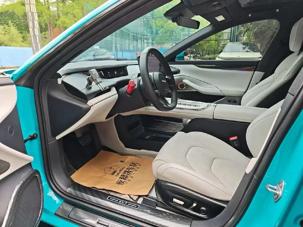 2024 MI SU7 BEV 94.3KWH,autocango,china used car exporter,china ev exporter,chinese used car exporter,chinese used ev exporter