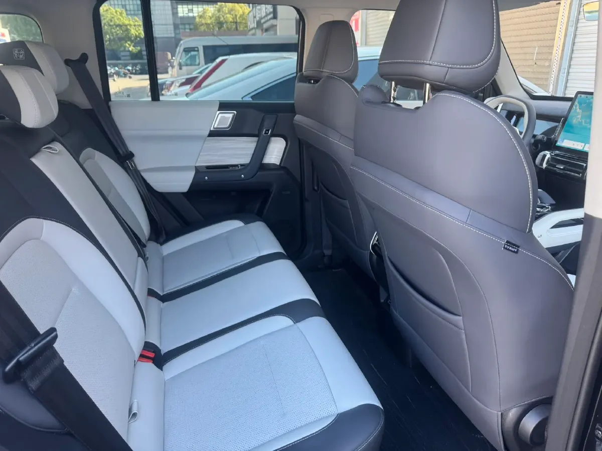 2024 iCAR iCAR 03 BEV 65.69KWH,autocango,china used car exporter,china ev exporter,chinese used car exporter,chinese used ev exporter