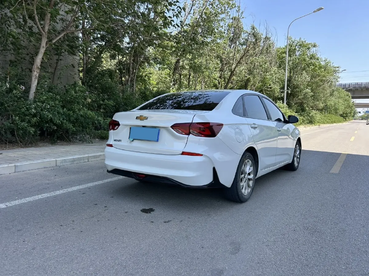 2024 Chevrolet Monza 1.5L 113HP L4 6DCT,autocango,china used car exporter,china ev exporter,chinese used car exporter,chinese used ev exporter