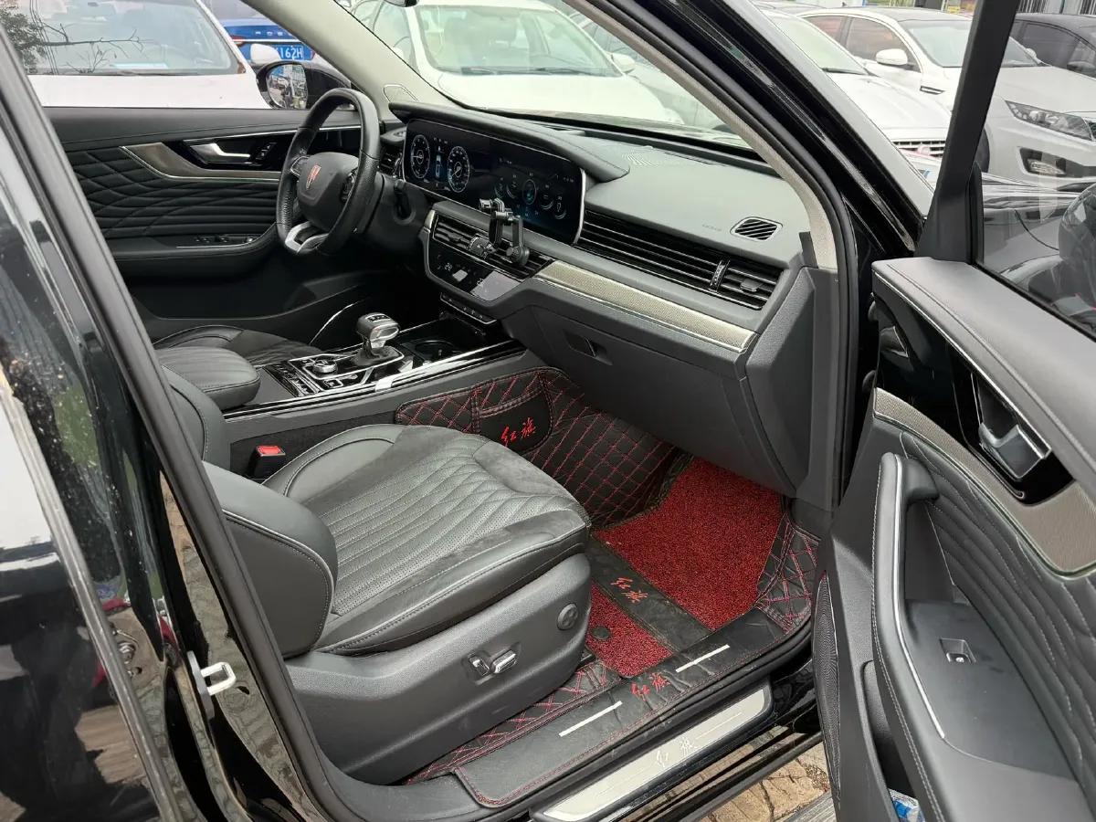 2022 HongQi HS5 2.0T 224HP L4 6AT,autocango,china used car exporter,china ev exporter,chinese used car exporter,chinese used ev exporter