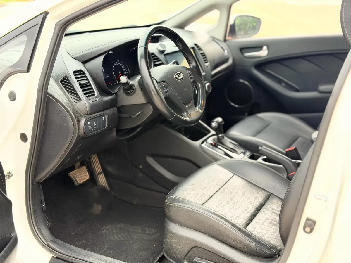 2017 Kia K3 1.6L 128HP L4 6AT,autocango,china used car exporter,china ev exporter,chinese used car exporter,chinese used ev exporter