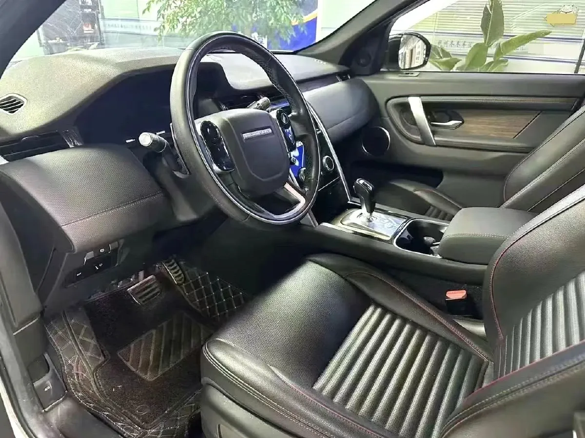 2020 Land Rover Discovery Sport 2.0T 249HP L4 9AT,autocango,china used car exporter,china ev exporter,chinese used car exporter,chinese used ev exporter