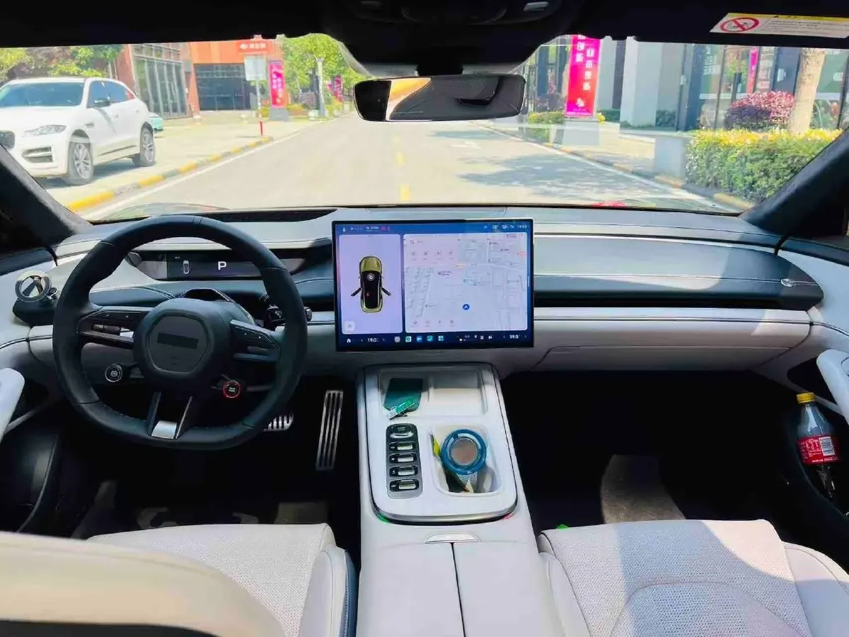 2024 MI SU7 BEV 101KWH,autocango,china used car exporter,china ev exporter,chinese used car exporter,chinese used ev exporter
