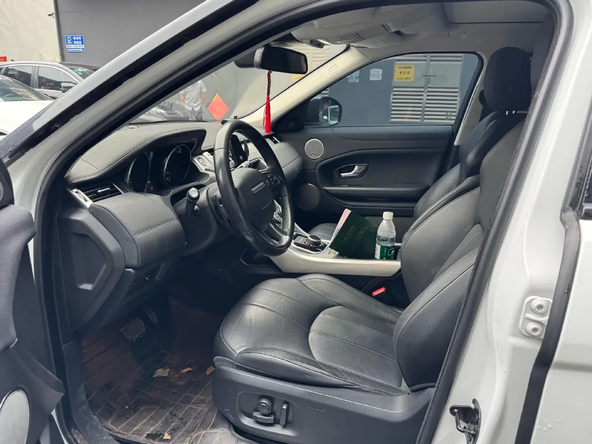 2018 Land Rover Range Rover Evoque 2.0T 241HP L4 9AT,autocango,china used car exporter,china ev exporter,chinese used car exporter,chinese used ev exporter
