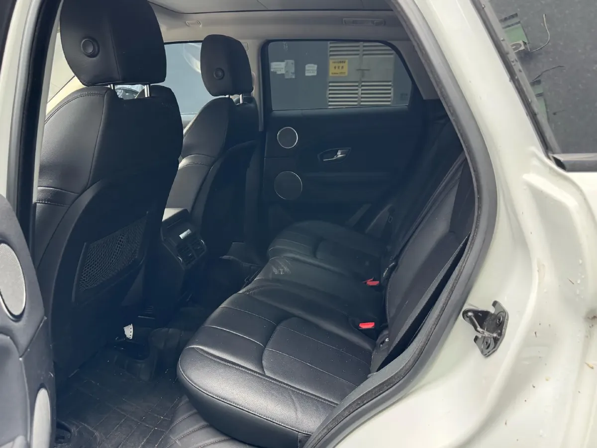 2018 Land Rover Range Rover Evoque 2.0T 241HP L4 9AT,autocango,china used car exporter,china ev exporter,chinese used car exporter,chinese used ev exporter