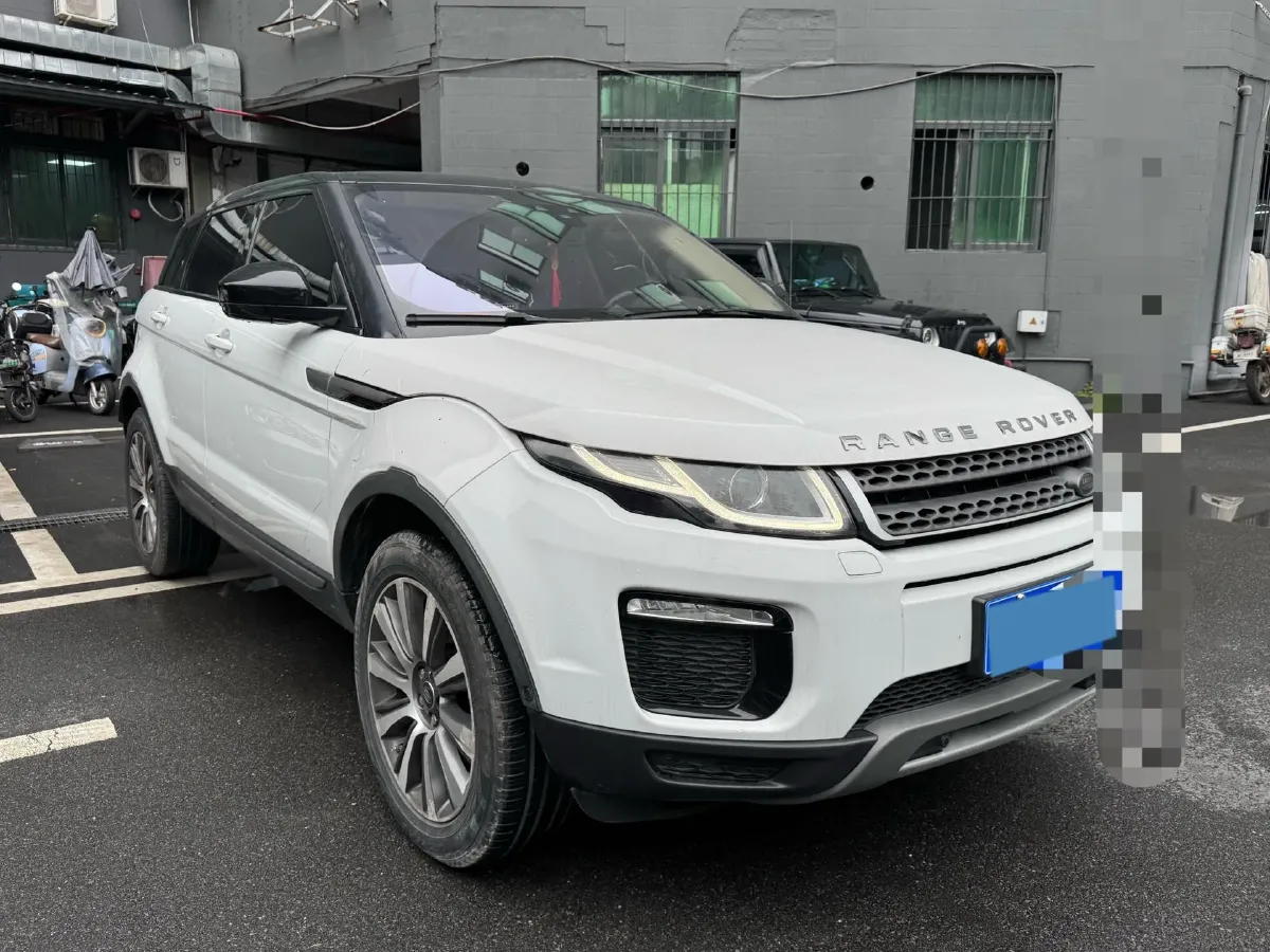 2018 Land Rover Range Rover Evoque 2.0T 241HP L4 9AT,autocango,china used car exporter,china ev exporter,chinese used car exporter,chinese used ev exporter
