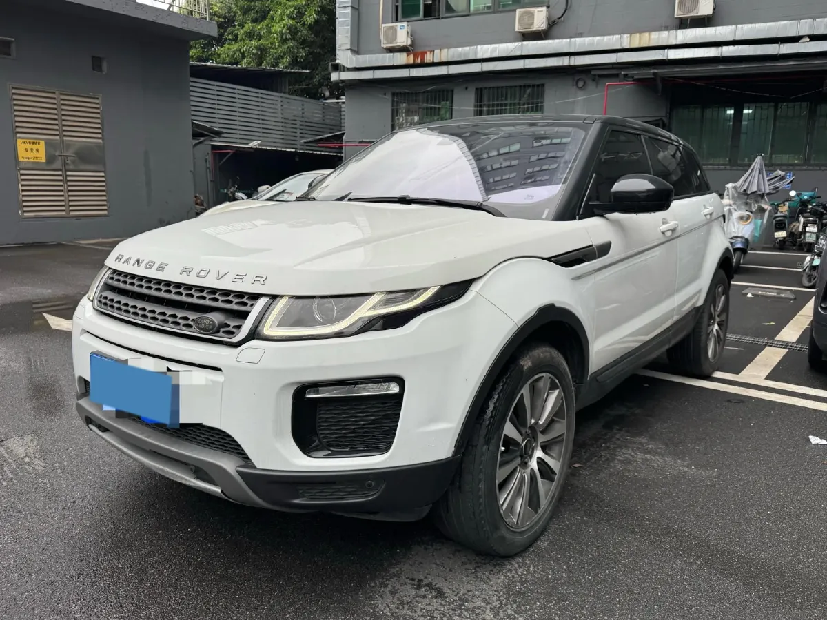 2018 Land Rover Range Rover Evoque 2.0T 241HP L4 9AT,autocango,china used car exporter,china ev exporter,chinese used car exporter,chinese used ev exporter