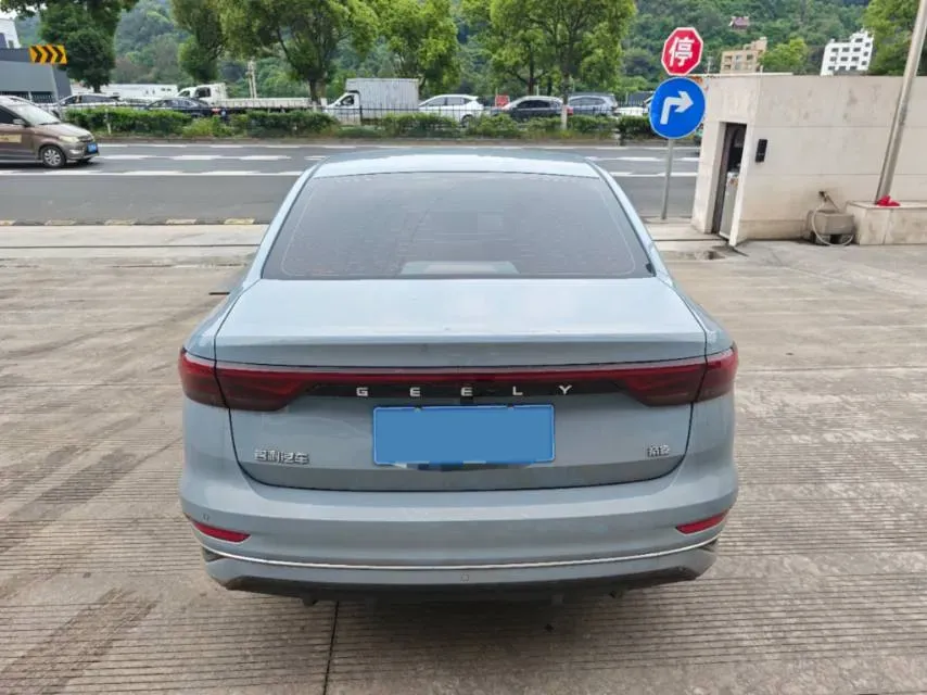 2023 Geely Emgrand 1.5L 127HP L4 CVT,autocango,china used car exporter,china ev exporter,chinese used car exporter,chinese used ev exporter