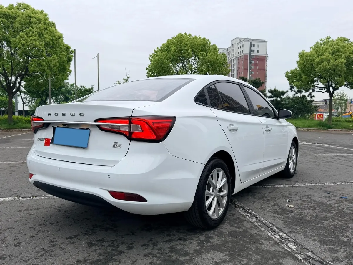 2019 Roewe i5 1.5L 120HP L4 CVT,autocango,china used car exporter,china ev exporter,chinese used car exporter,chinese used ev exporter