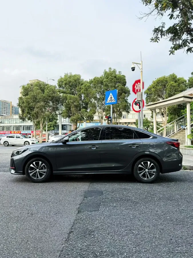 2023 ChangAn Eado 1.4T 160HP L4 7DCT,autocango,china used car exporter,china ev exporter,chinese used car exporter,chinese used ev exporter