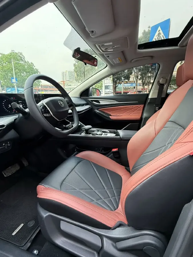 2023 ChangAn Eado 1.4T 160HP L4 7DCT,autocango,china used car exporter,china ev exporter,chinese used car exporter,chinese used ev exporter