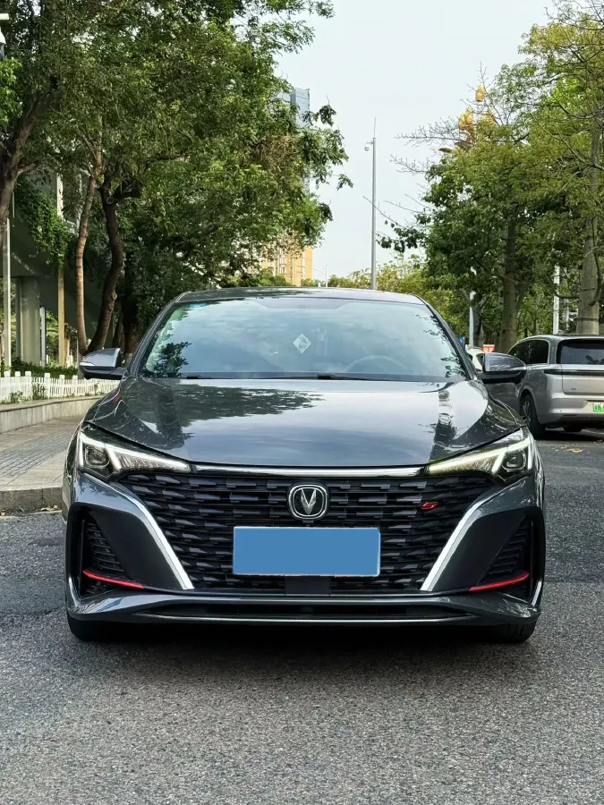 2023 ChangAn Eado 1.4T 160HP L4 7DCT,autocango,china used car exporter,china ev exporter,chinese used car exporter,chinese used ev exporter