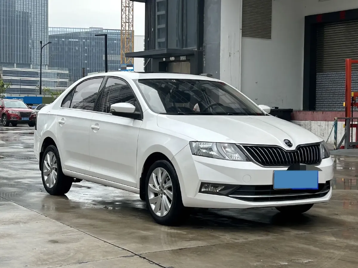 2019 Skoda Rapid Spaceback 1.5L 110HP L4 6AT,autocango,china used car exporter,china ev exporter,chinese used car exporter,chinese used ev exporter