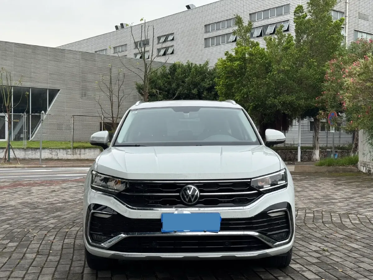 2020 Volkswagen Tayron X 2.0T 186HP L4 7DCT,autocango,china used car exporter,china ev exporter,chinese used car exporter,chinese used ev exporter