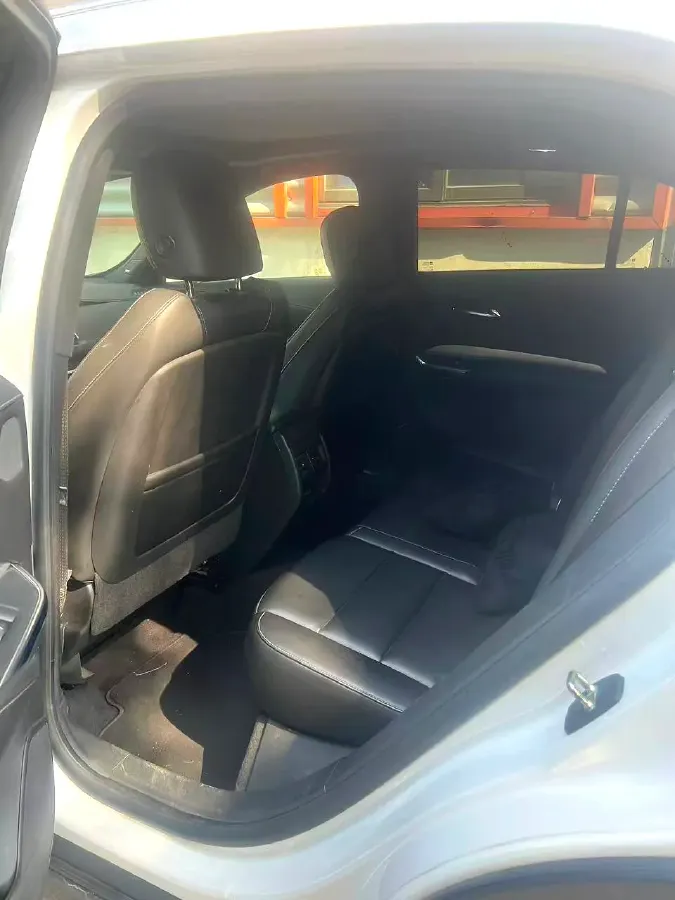 2018 Cadillac XT4 2.0T 241HP L4 9AT,autocango,china used car exporter,china ev exporter,chinese used car exporter,chinese used ev exporter