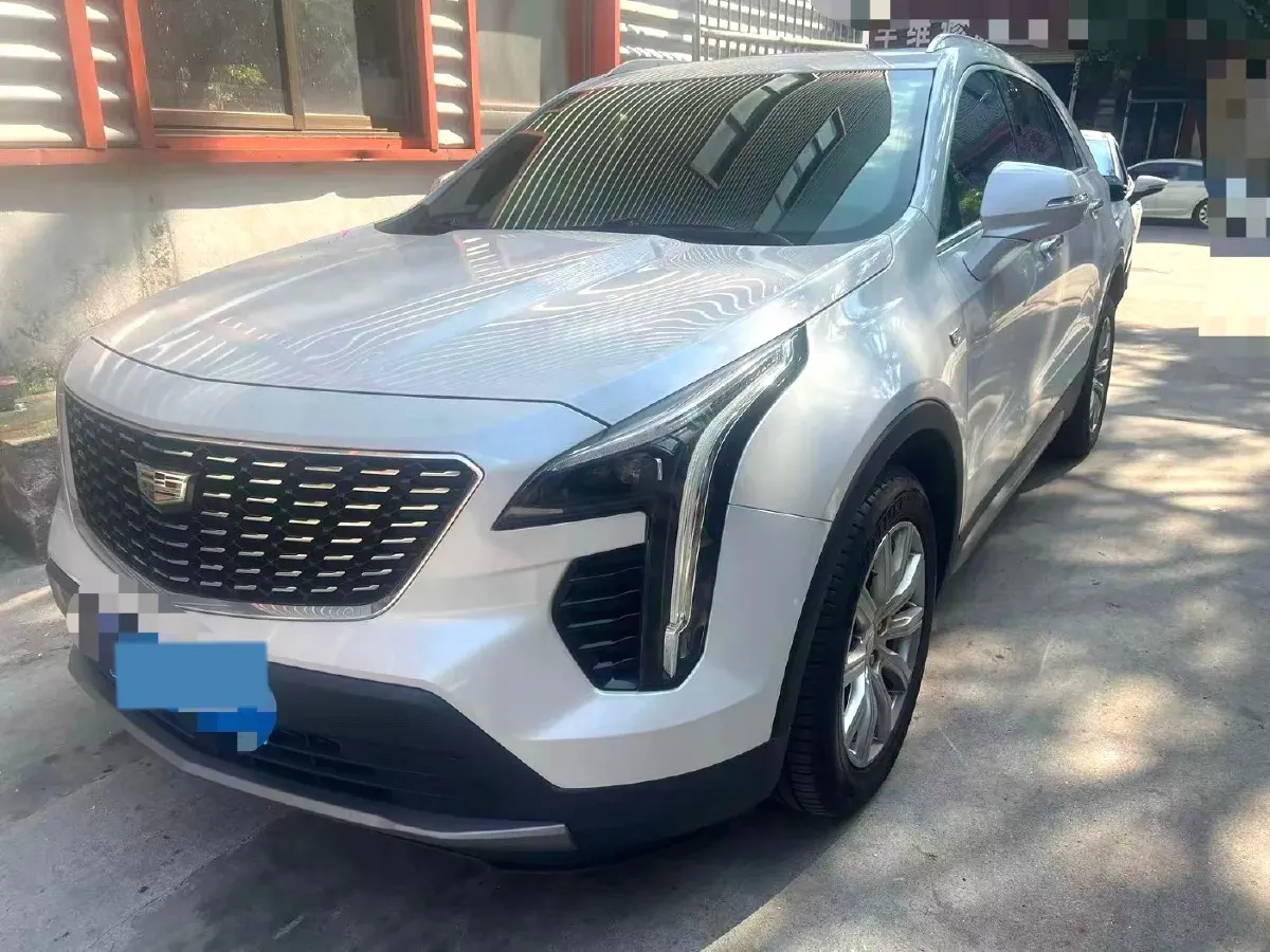 2018 Cadillac XT4 2.0T 241HP L4 9AT,autocango,china used car exporter,china ev exporter,chinese used car exporter,chinese used ev exporter